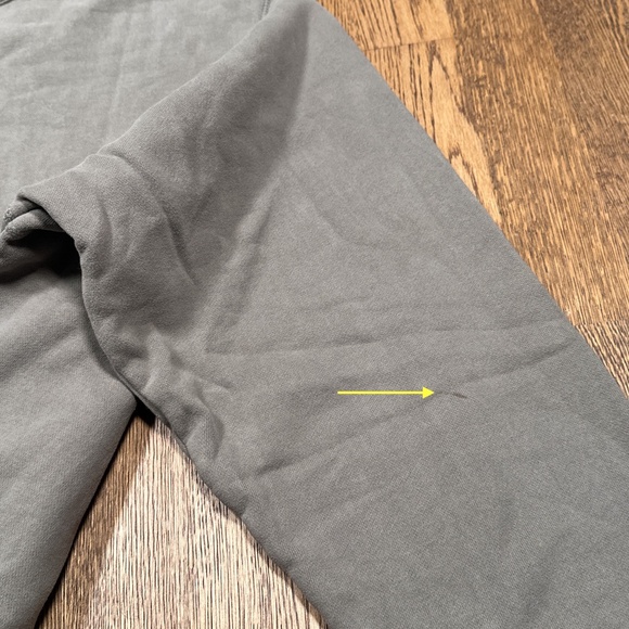 Vintage Y2K Club Monaco Made in Canada Logo Gray Fleece Sweatshirt Mens XL - Picture 8 of 9